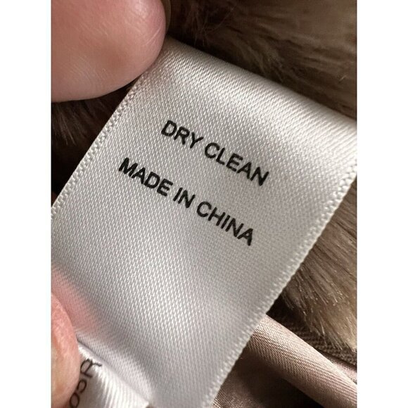 MARC NEW YORK NWT Stunning Mauve Faux Fur Sleeveless Coat Vest Size XS - Picture 7 of 10